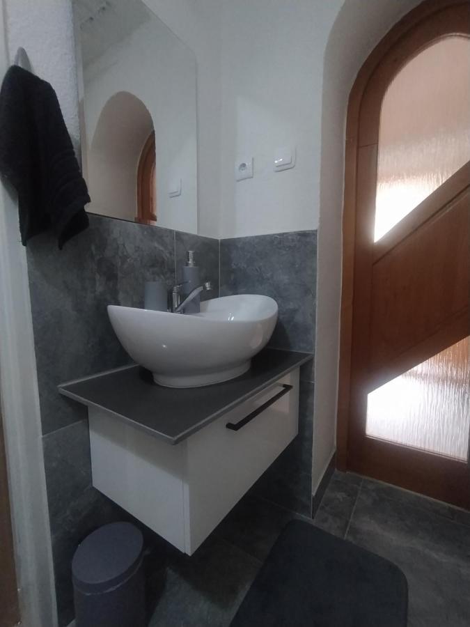 Apartman Karin Hutti Kültér fotó